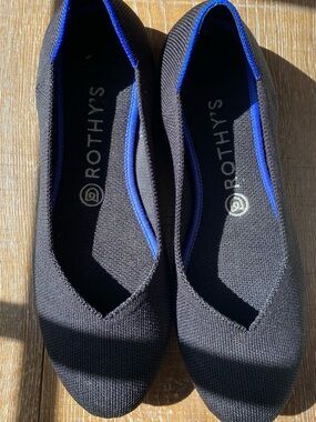 Rothy's SZ 8.5 Black Knit Ballet Flats with Blue Accent